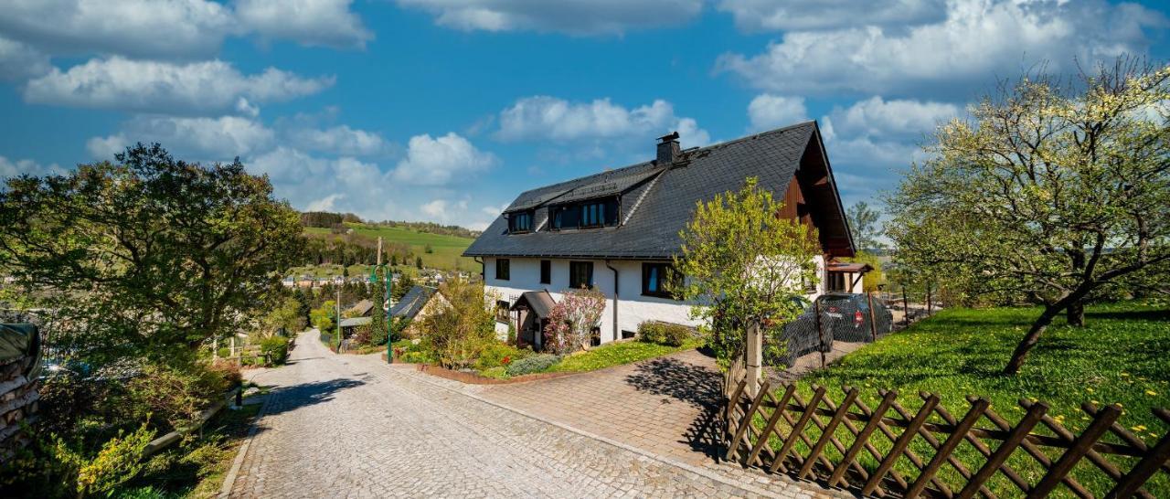 Ferienwohnungen Weissflog Schwarzenberg  Exterior photo